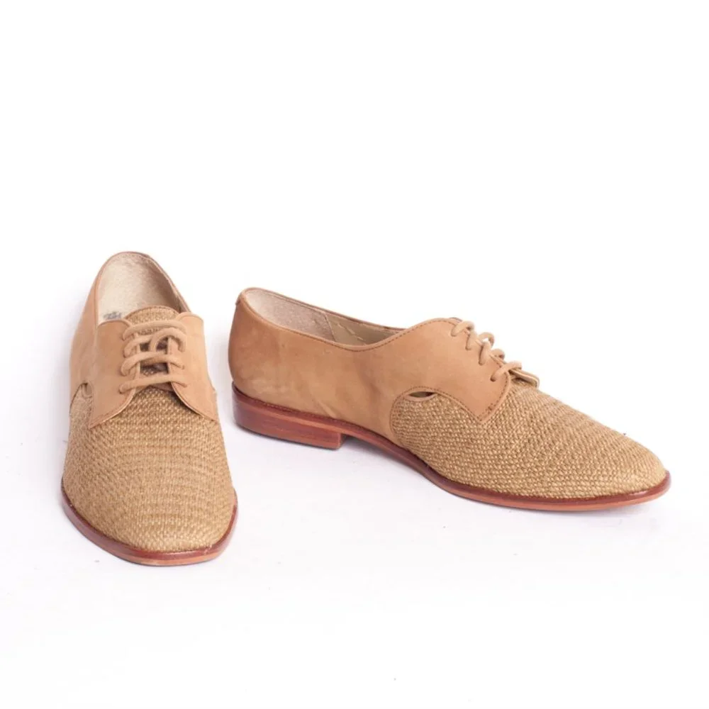 Vintage 1970s Thatched Woven & Suede Cutout Oxfords - Picture 1 of 12